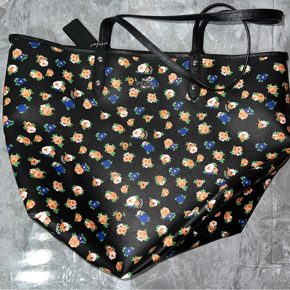 Coach F57668 Reversible City Tote Flower Orange/Blue/Green Floral Multi